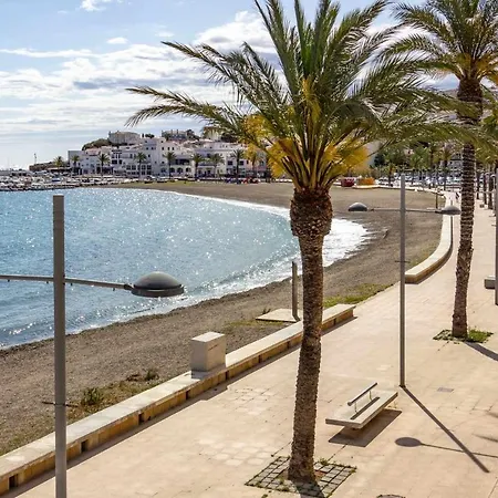 Port De 29 Con Vistas Al Mar Apartment Llanca